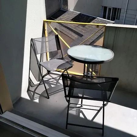 En Famille A By Holidieppe *