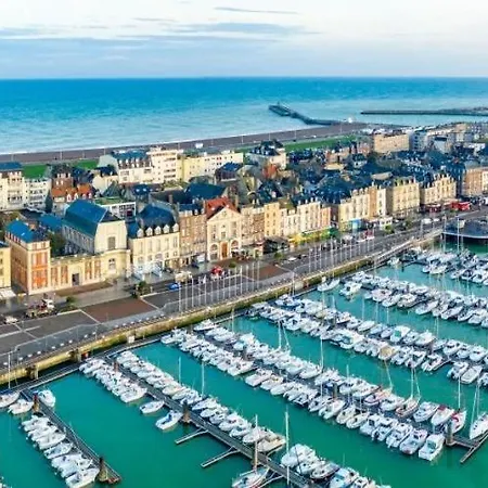 En Famille A By Holidieppe Apartment
